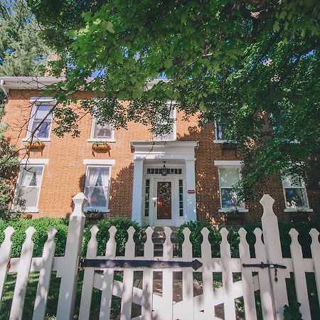 Old Caledonian Bed & Breakfast Luaran gambar
