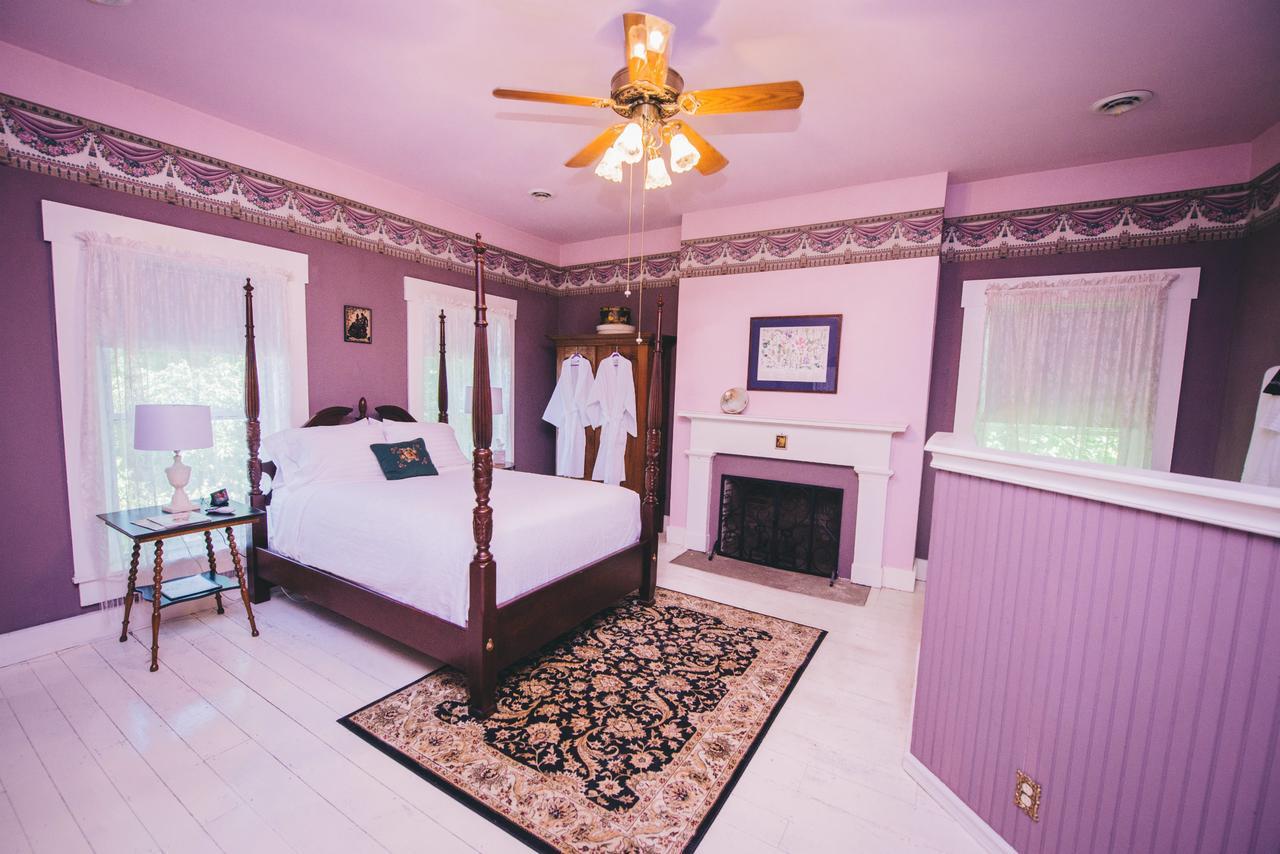 Old Caledonian Bed & Breakfast Luaran gambar