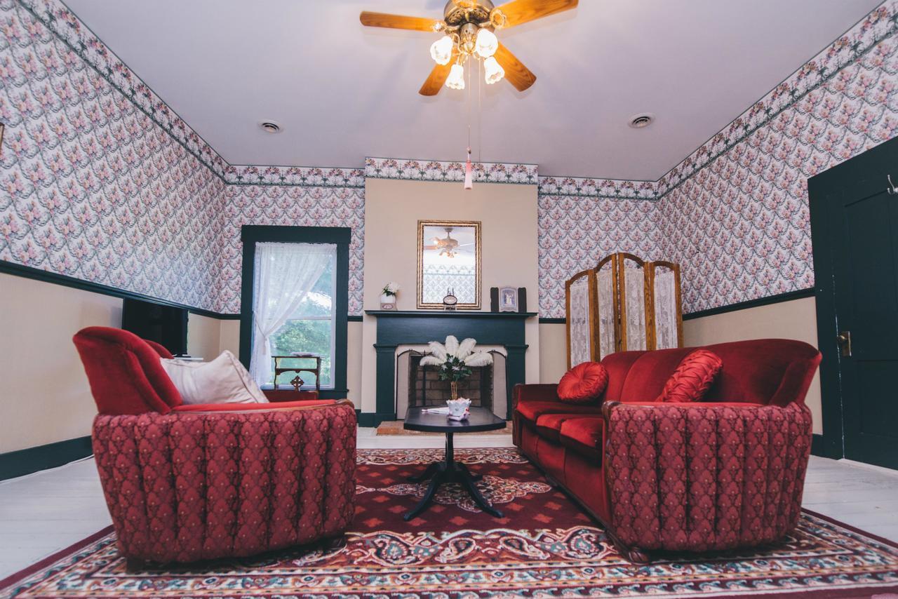 Old Caledonian Bed & Breakfast Luaran gambar