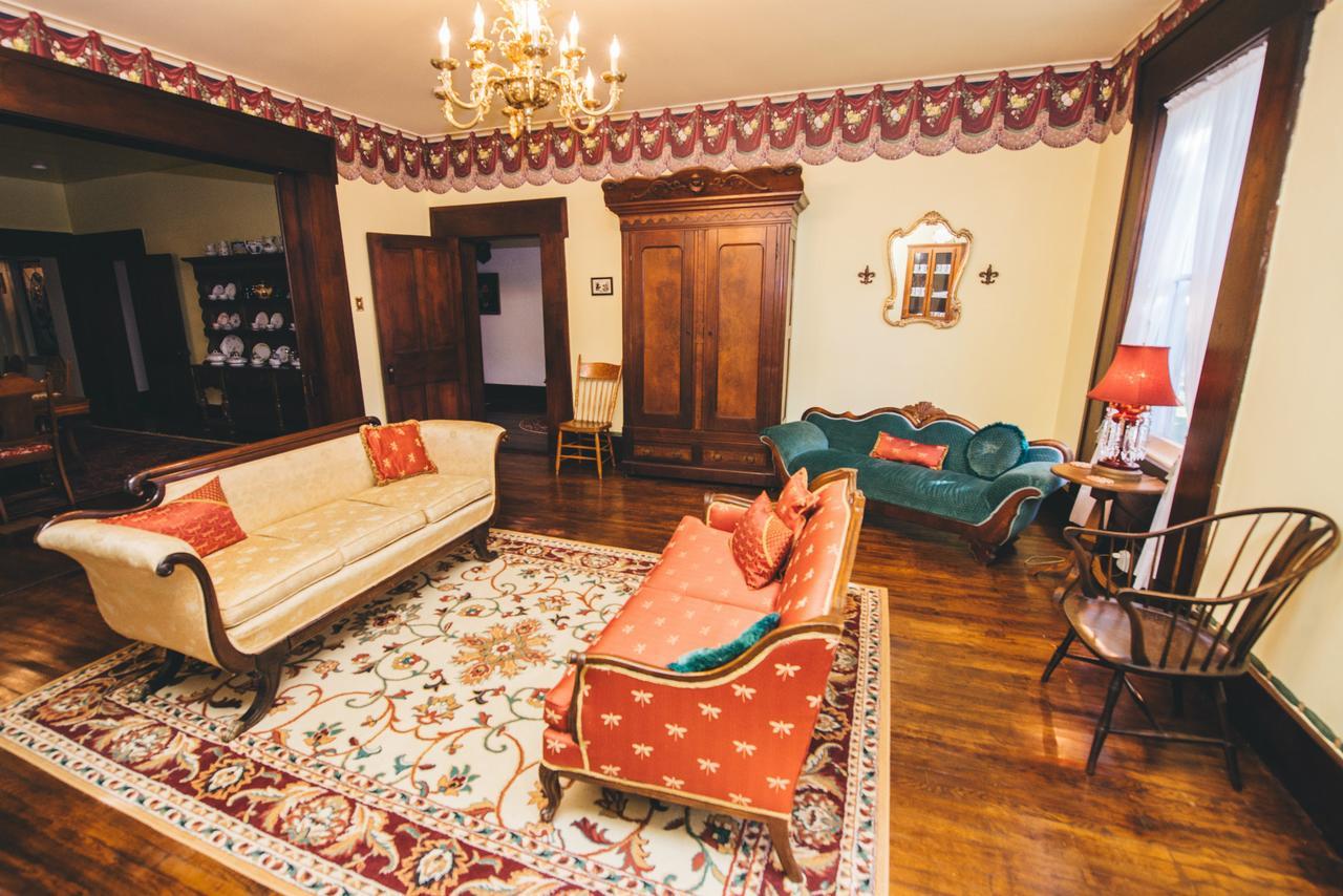 Old Caledonian Bed & Breakfast Luaran gambar