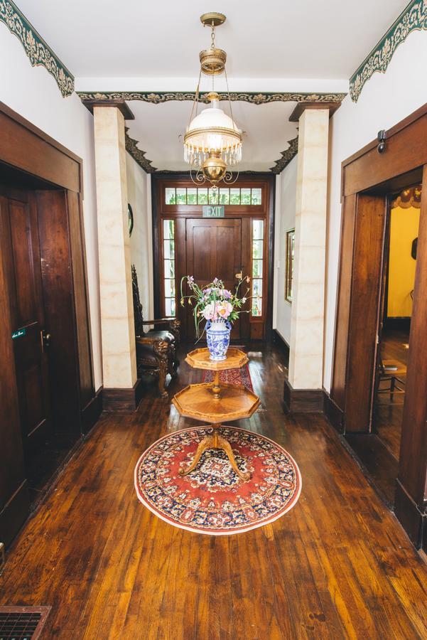 Old Caledonian Bed & Breakfast Luaran gambar