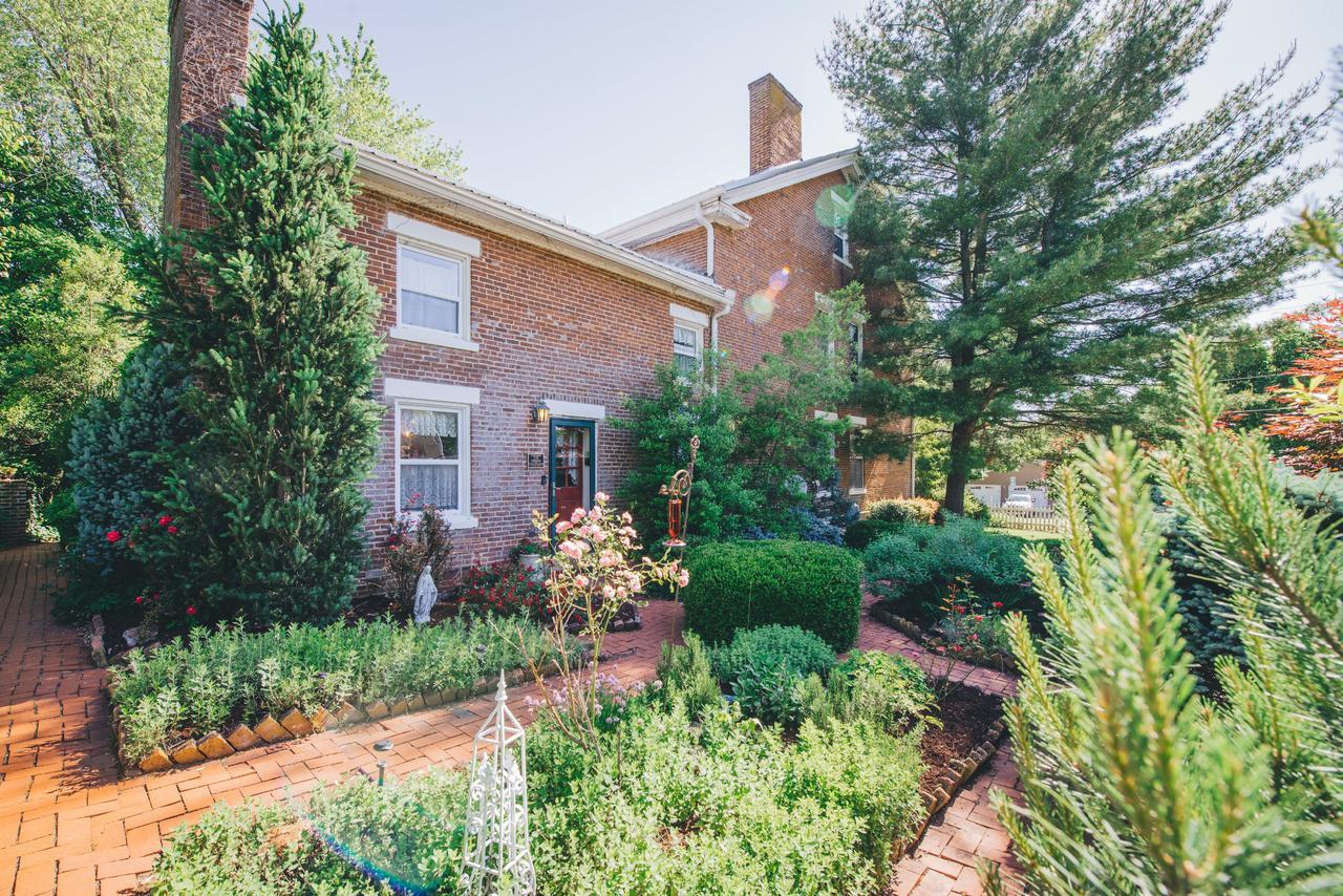 Old Caledonian Bed & Breakfast Luaran gambar