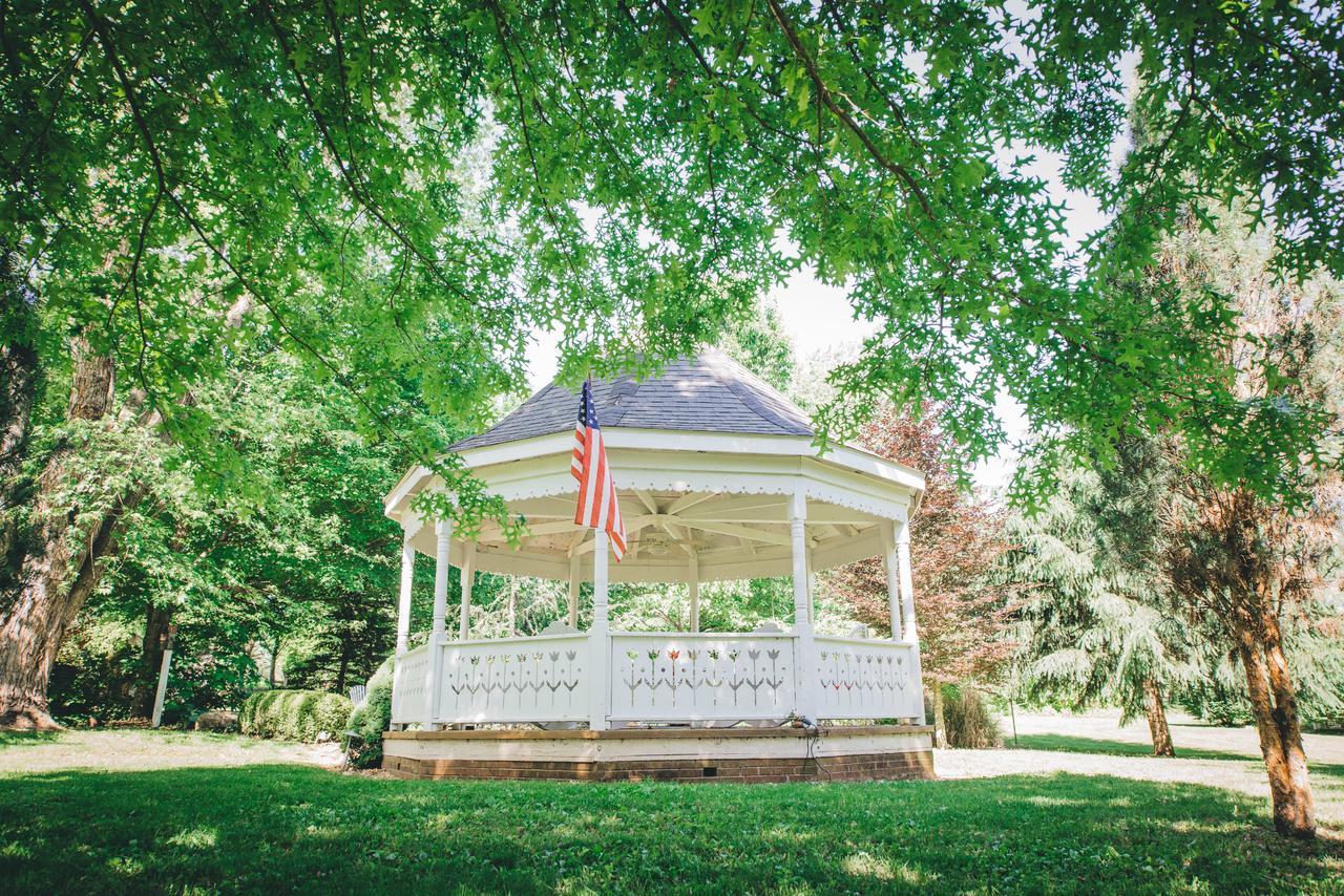 Old Caledonian Bed & Breakfast Luaran gambar