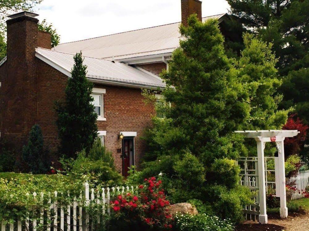 Old Caledonian Bed & Breakfast Luaran gambar